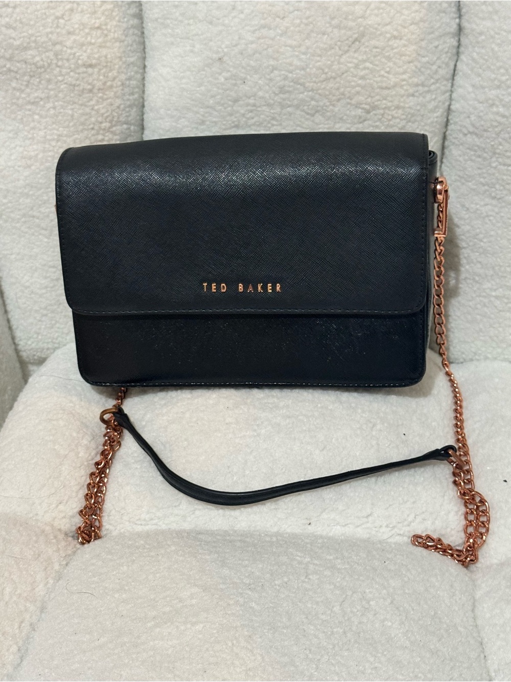 Ted Baker Black Crossbody with Rose Gold Chain Strap - Picture 1 of 11